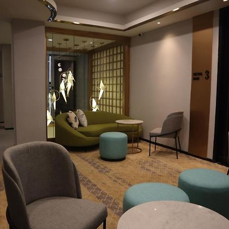 Ogaia Hotel Ternate Bagian luar foto